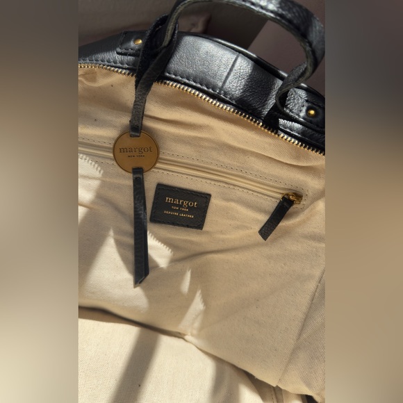 Margot genuine leather medium size backpack - Picture 5 of 8